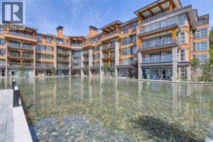 111 3606 Aldercrest Drive, North Vancouver, British Columbia  V7G 0A3 - Photo 2 - R3082863