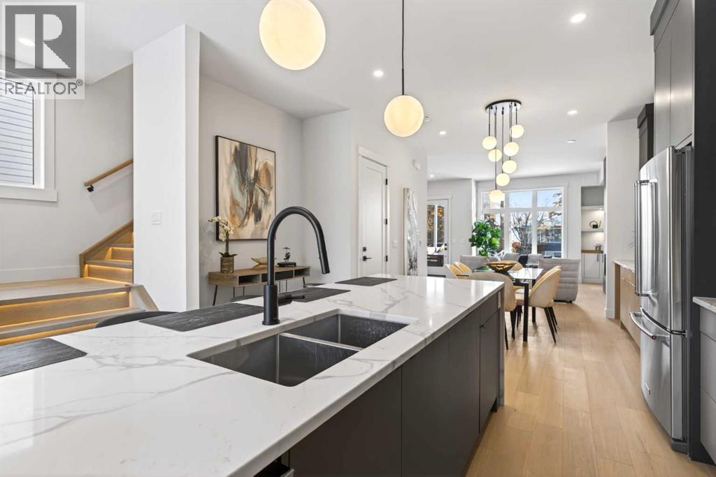 2417 26 Street Sw, Calgary, Alberta  T3E 2A6 - Photo 11 - A2230550