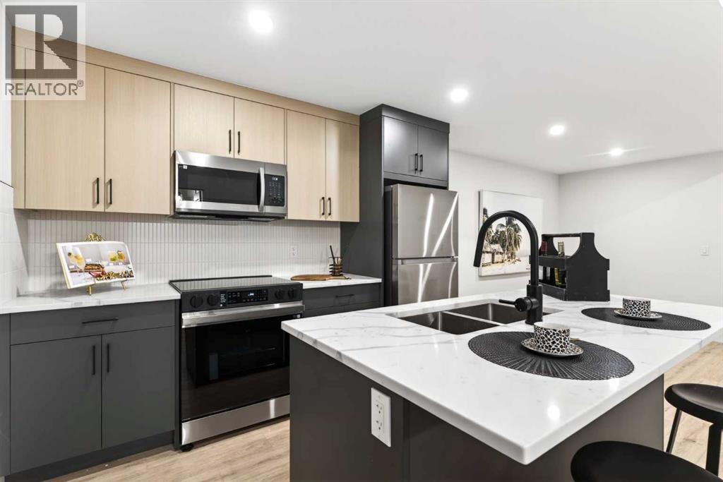 2417 26 Street Sw, Calgary, Alberta  T3E 2A6 - Photo 32 - A2230550