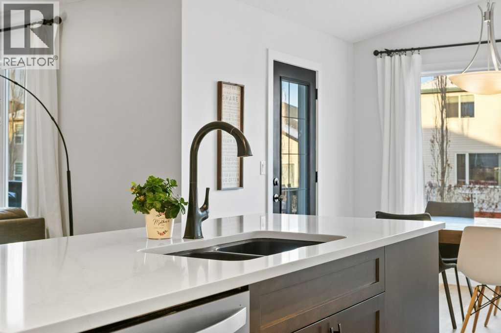 141 Lavender Link, Chestermere, Alberta  T1X 0E6 - Photo 13 - A2279679