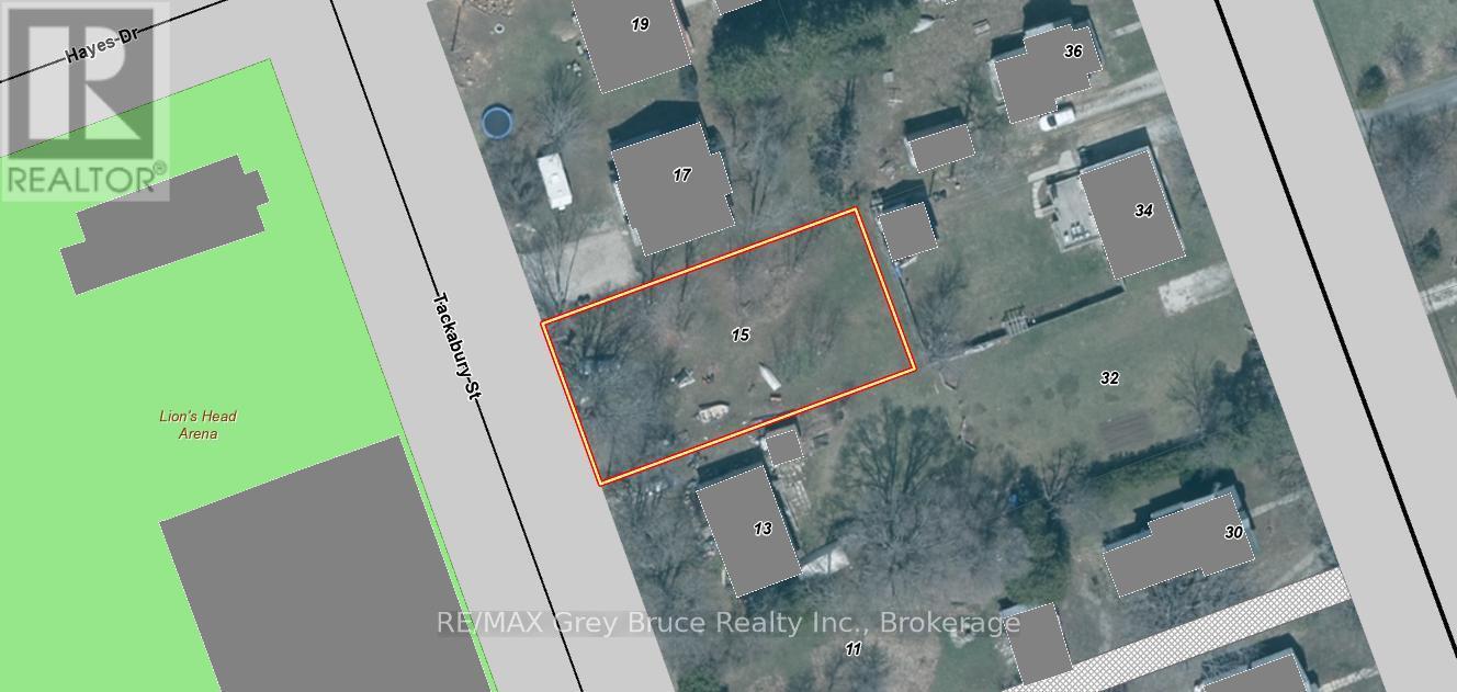 15 TACKABURY STREET, Northern Bruce Peninsula, Ontario