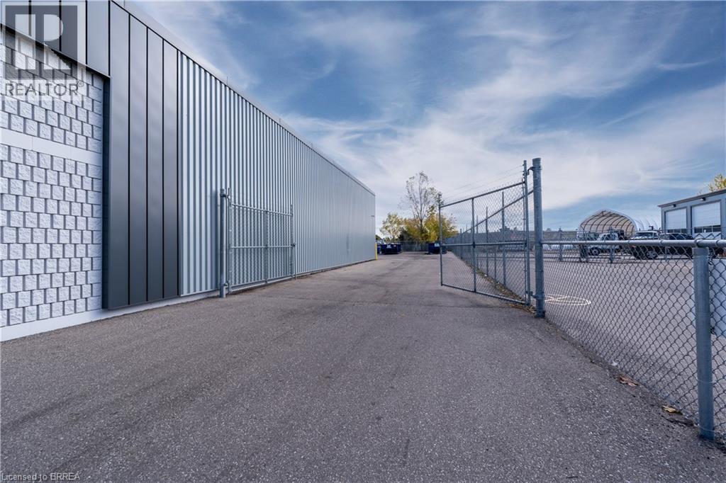 26 Tamara Place, Brantford, Ontario  N3P 1M8 - Photo 22 - 40779312