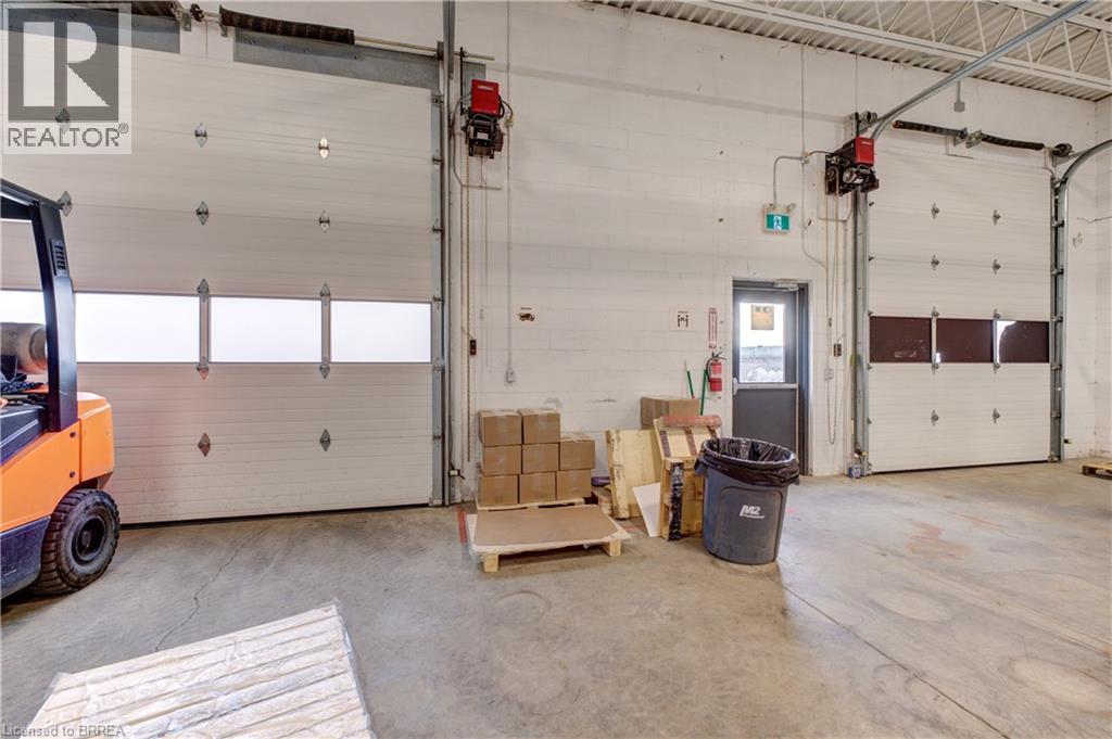 26 Tamara Place, Brantford, Ontario  N3P 1M8 - Photo 8 - 40779312