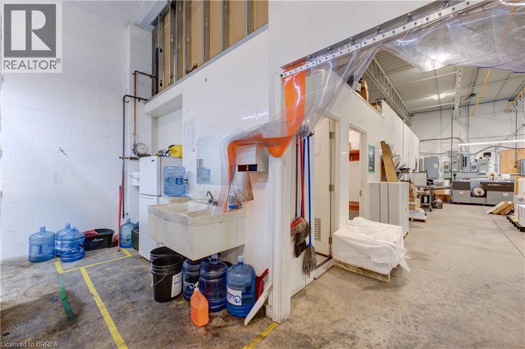 26 Tamara Place, Brantford, Ontario  N3P 1M8 - Photo 21 - 40779312