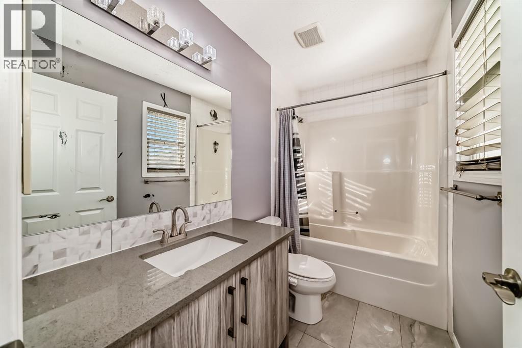 216 Saddlecrest Way Ne, Calgary, Alberta  T3J 5N2 - Photo 18 - A2269316