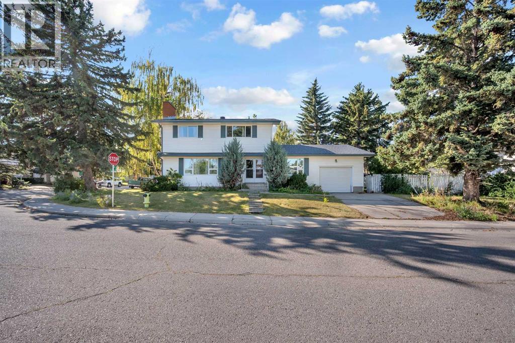 11027 Bradbury Drive Sw, Calgary, Alberta  T2W 1B1 - Photo 6 - A2260148