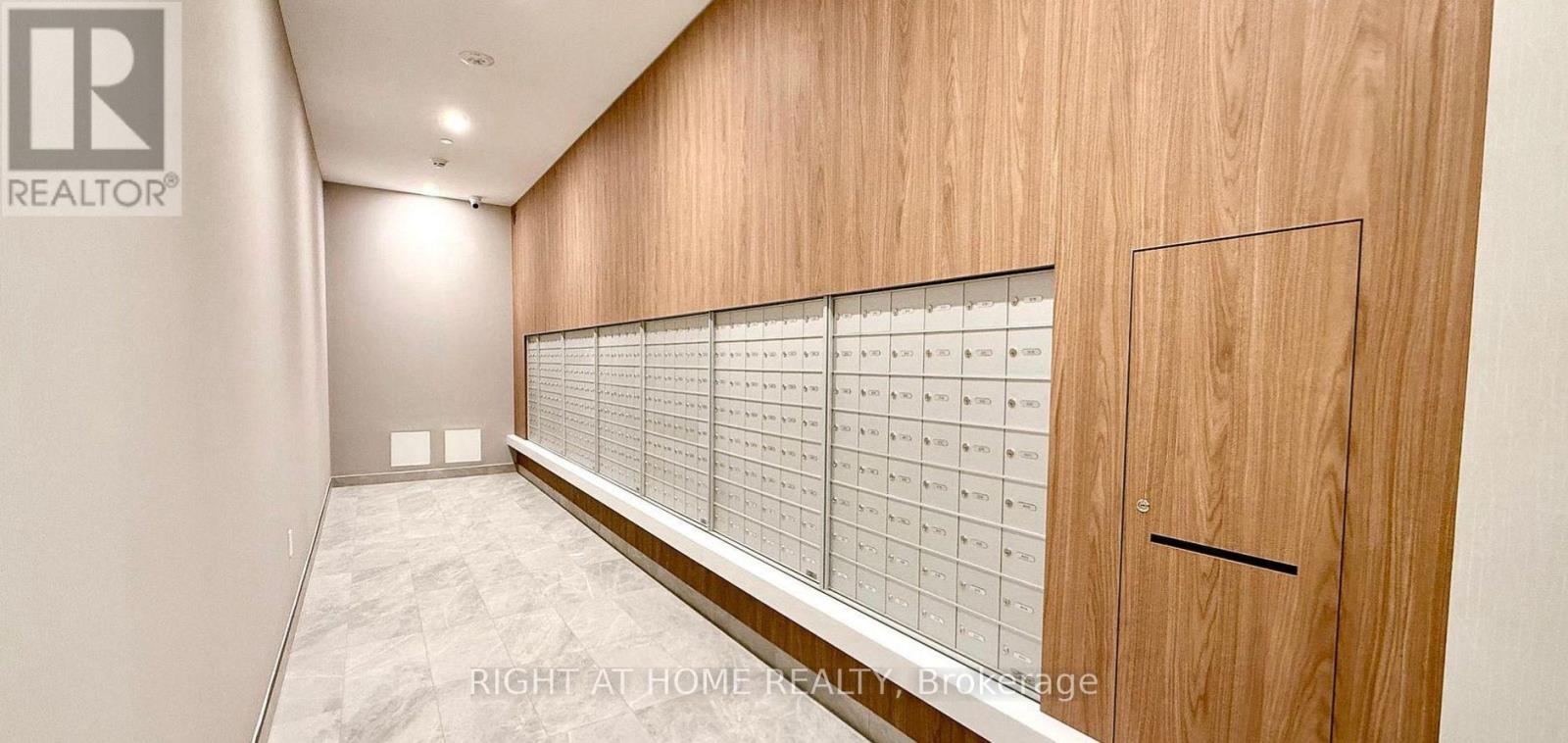 2416 - 1 Quarrington Lane, Toronto, Ontario  M3C 1H7 - Photo 12 - C12727702