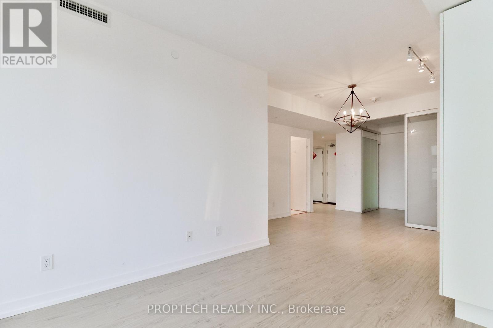 2602 - 85 Wood Street, Toronto, Ontario  M4Y 0E8 - Photo 12 - C12727714