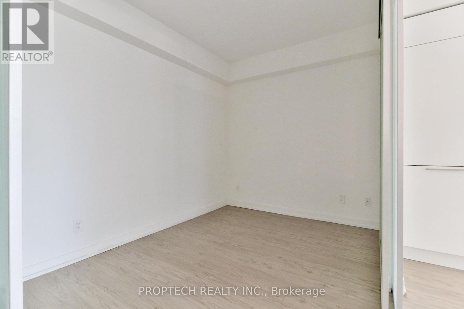 2602 - 85 Wood Street, Toronto, Ontario  M4Y 0E8 - Photo 5 - C12727714