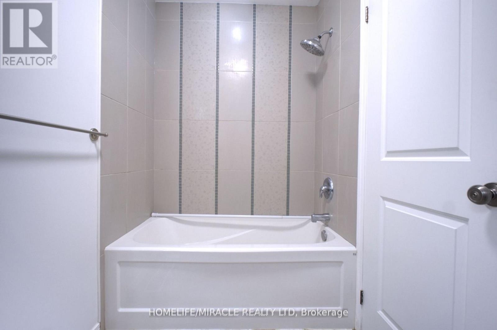 919 Zeller Crescent, Kitchener, Ontario  N2A 0C7 - Photo 25 - X12727718