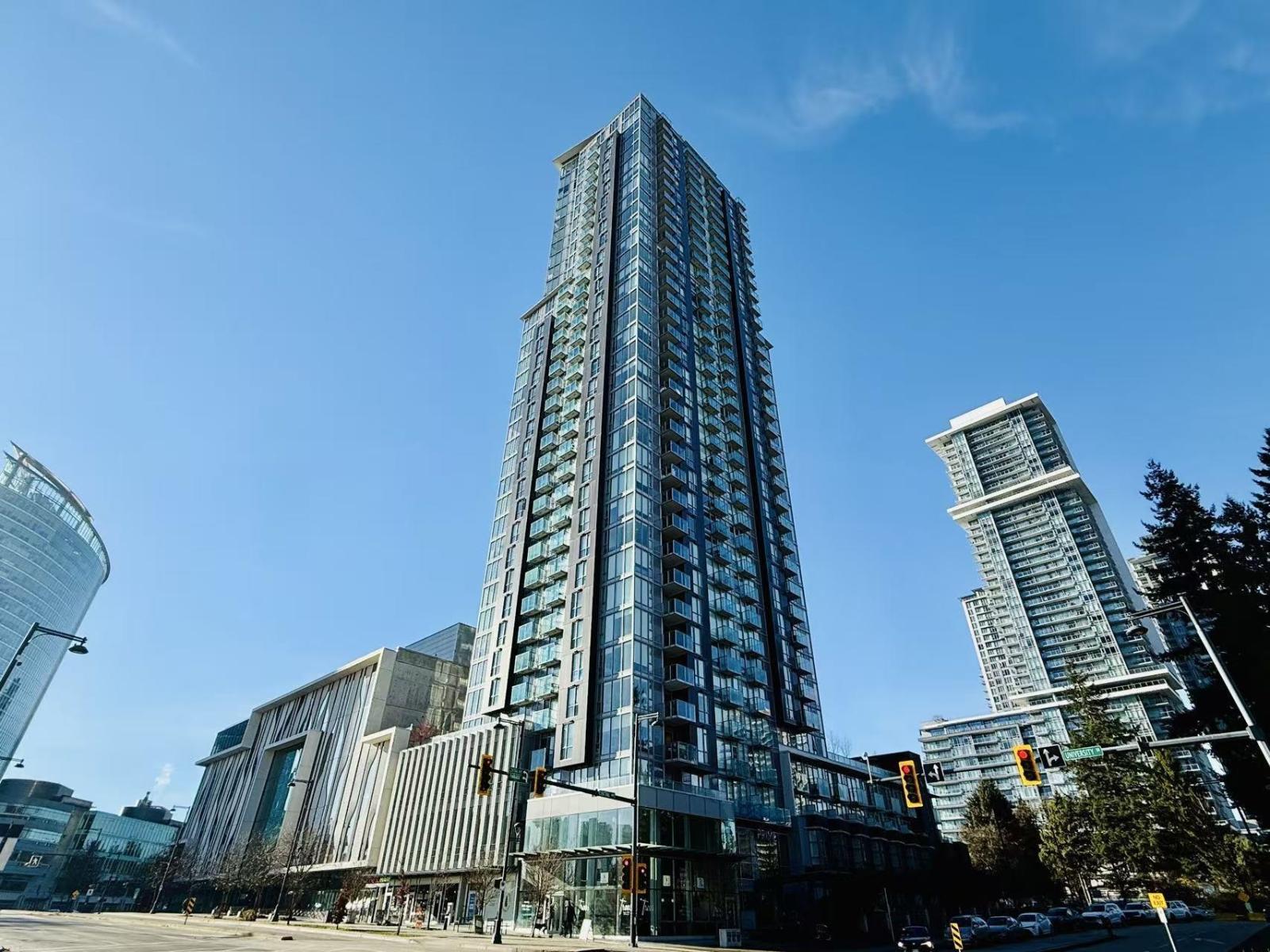 501 13438 CENTRAL AVENUE, Surrey, British Columbia