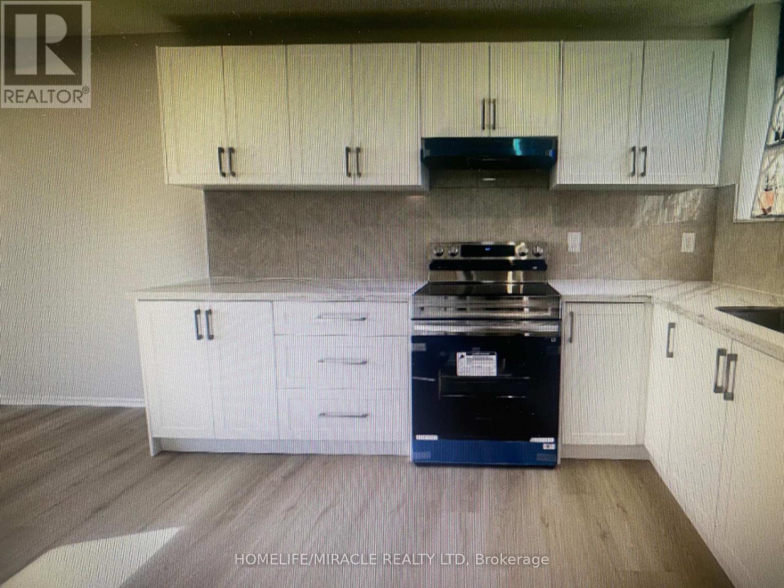 303 - 665 Kennedy Road, Toronto, Ontario  M1K 5E2 - Photo 8 - E12727728