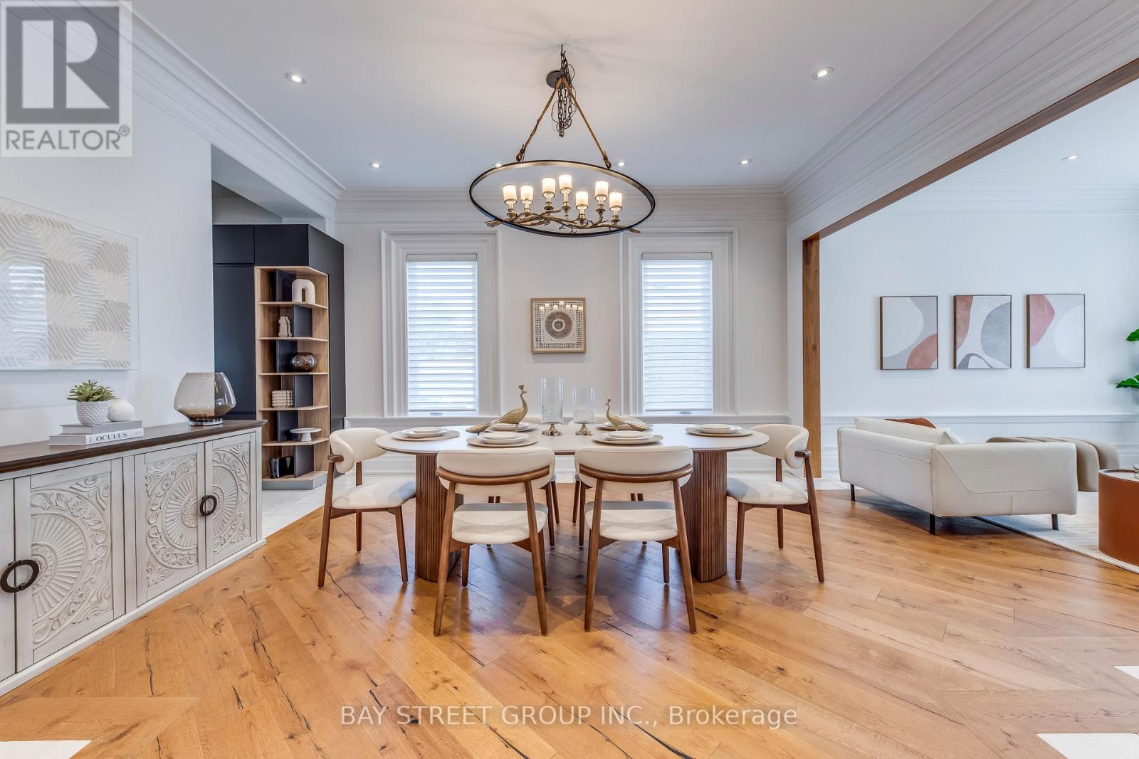 132 Crestwood Road, Vaughan, Ontario  L4J 1A6 - Photo 11 - N12727724