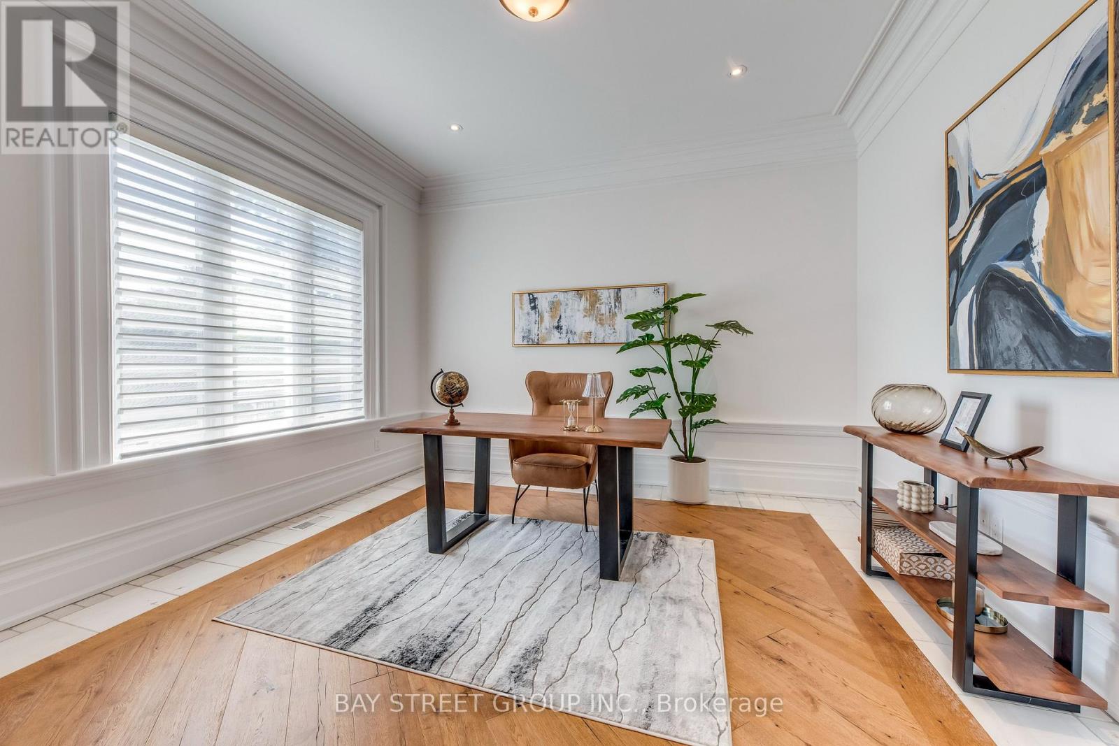 132 Crestwood Road, Vaughan, Ontario  L4J 1A6 - Photo 13 - N12727724