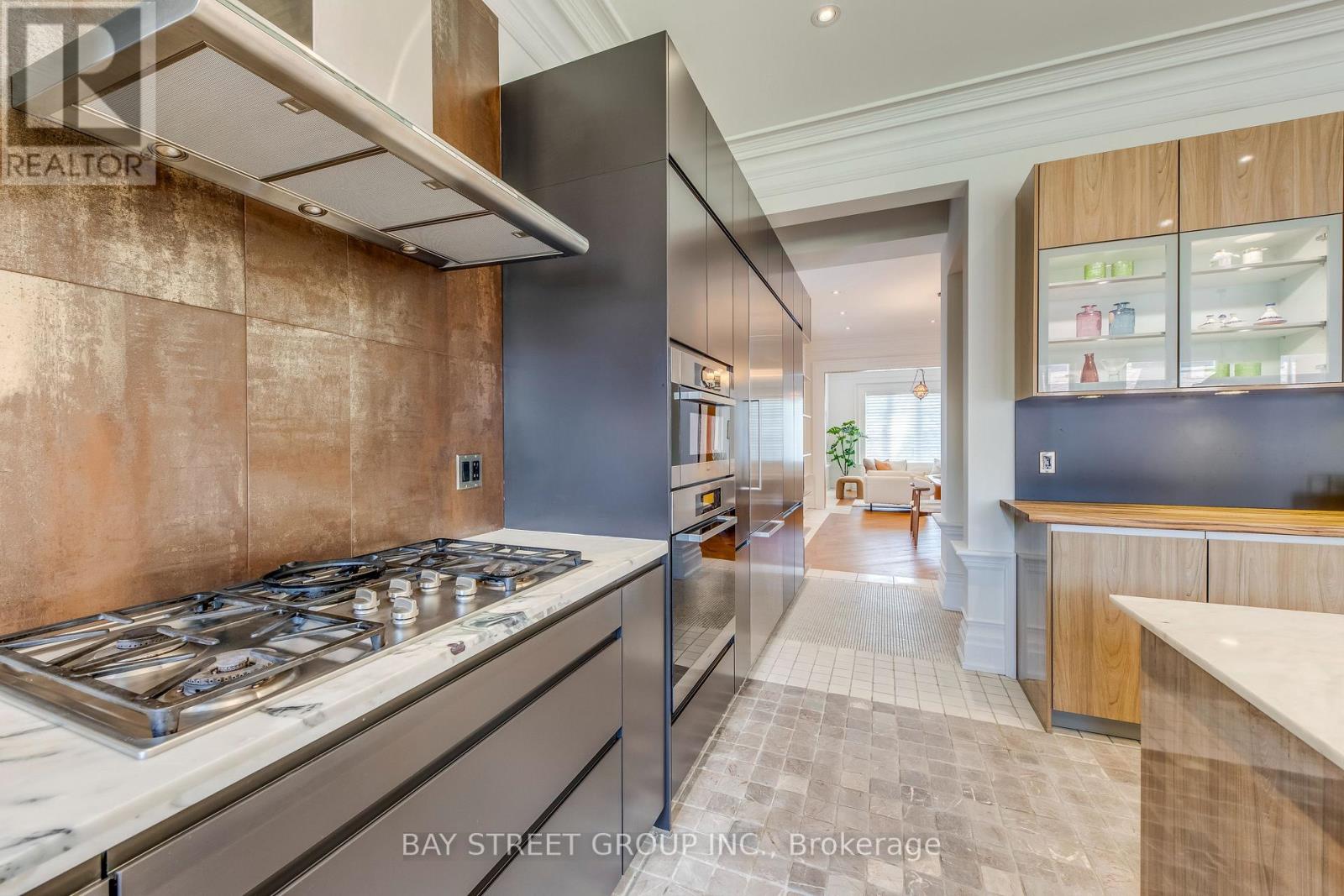 132 Crestwood Road, Vaughan, Ontario  L4J 1A6 - Photo 25 - N12727724