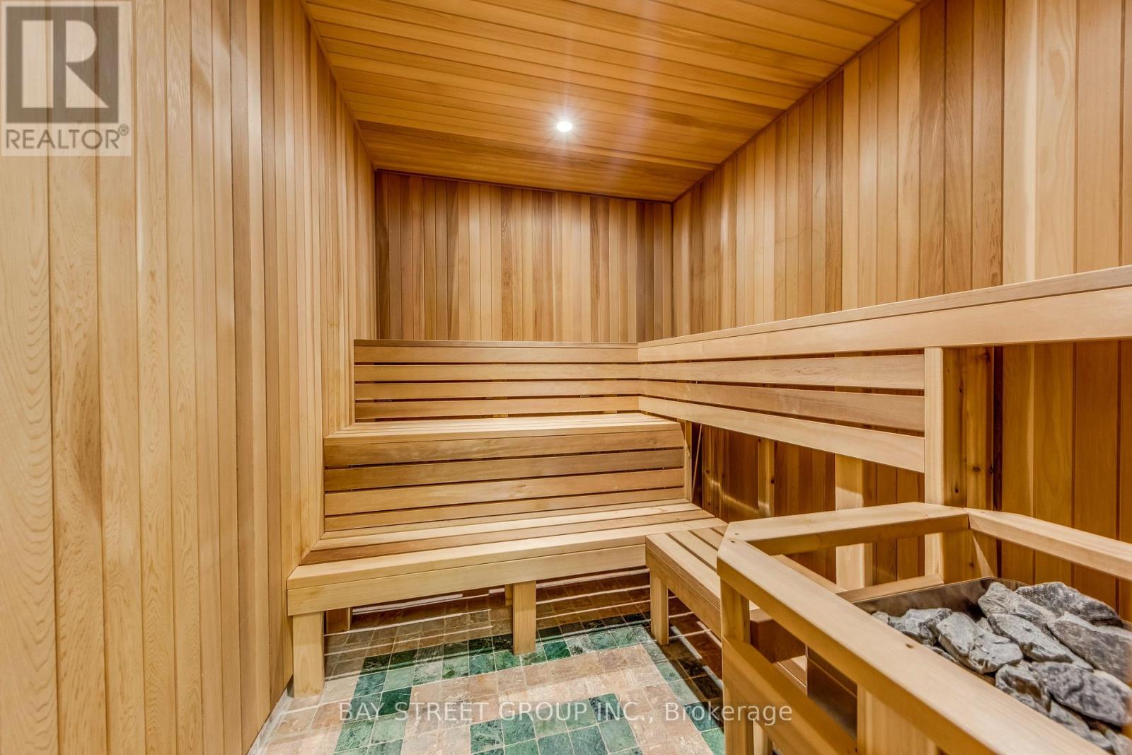 132 Crestwood Road, Vaughan, Ontario  L4J 1A6 - Photo 44 - N12727724