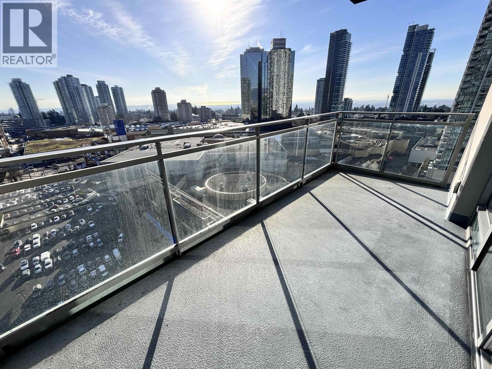 Listing Picture 20 of 27 : 2009 4688 KINGSWAY, Burnaby / 本拿比 - 魯藝地產 Yvonne Lu Group - MLS Medallion Club Member