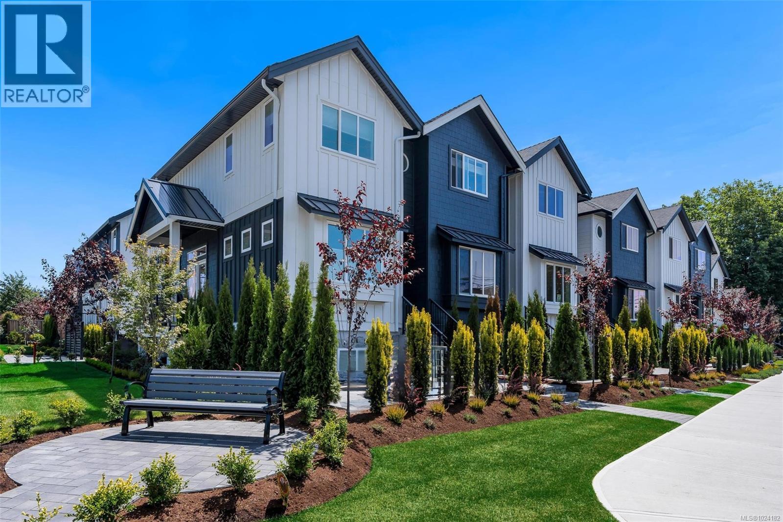 14 10145 Fifth St, Sidney, British Columbia