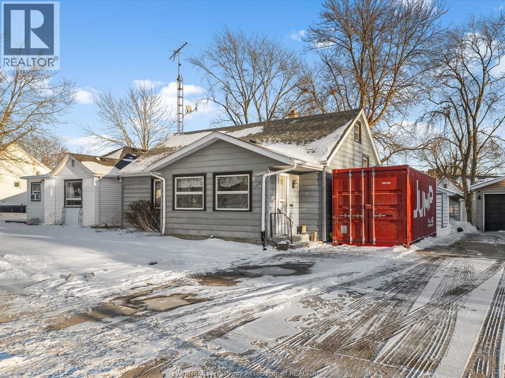 128 Victoria Avenue, Essex, Ontario N8M 1N1 - Photo 2 - 26001870