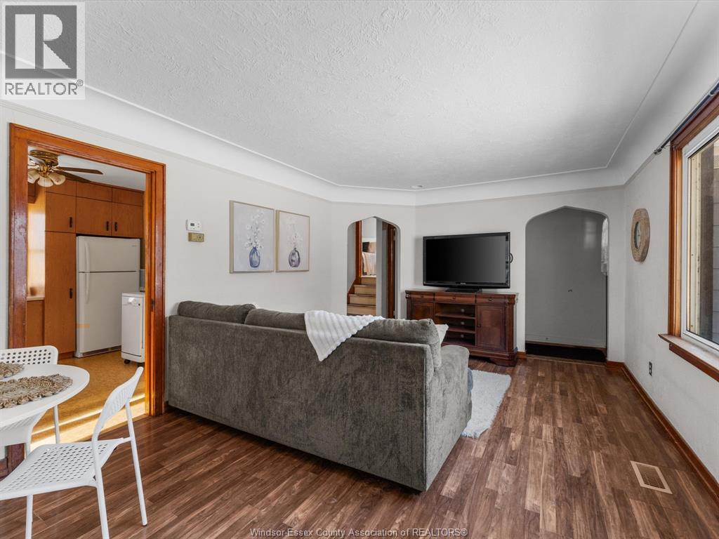 128 Victoria Avenue, Essex, Ontario N8M 1N1 - Photo 8 - 26001870