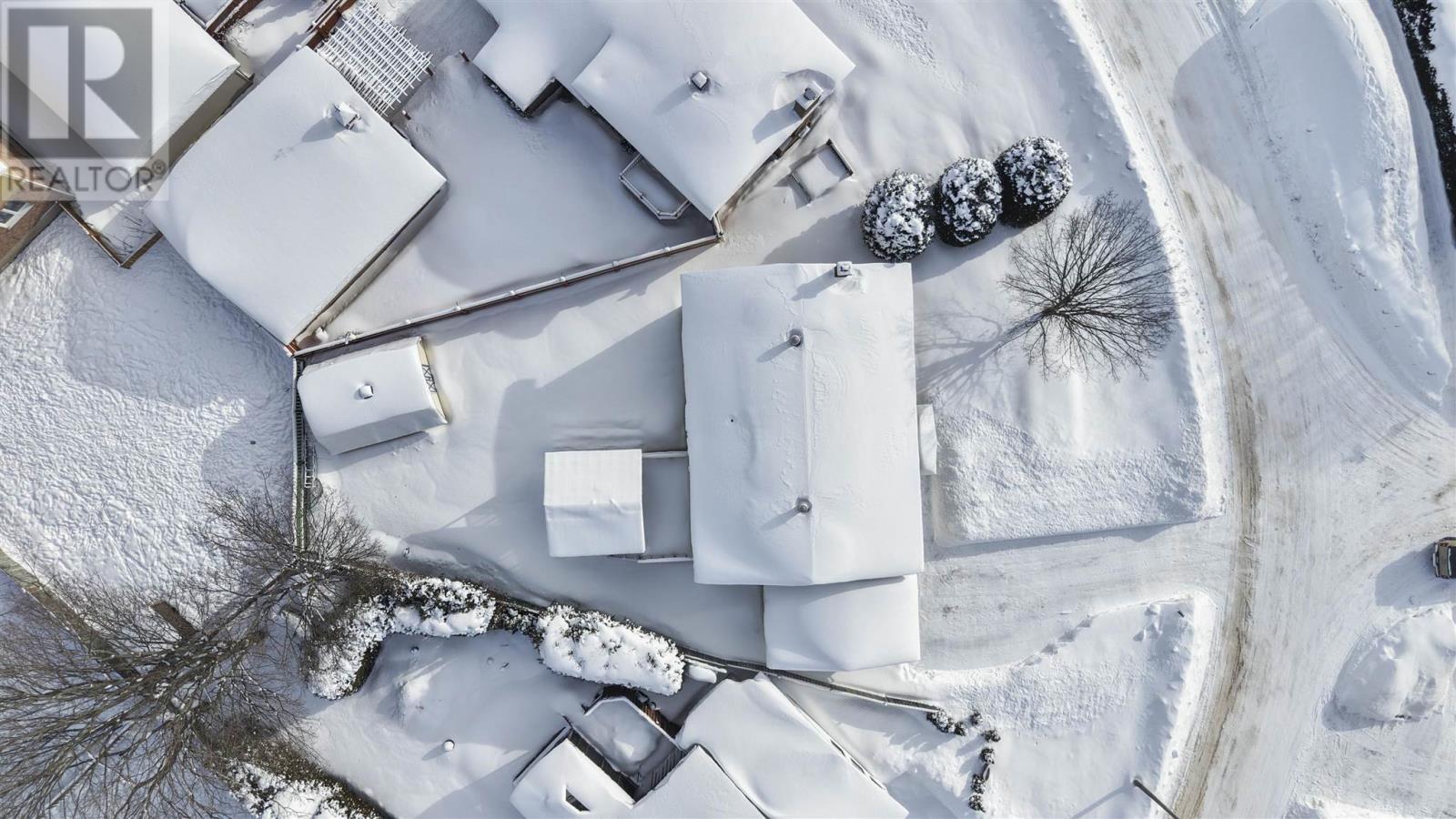 16 Chartwell Dr, Sault Ste. Marie, Ontario  P6A 6A2 - Photo 34 - SM260137