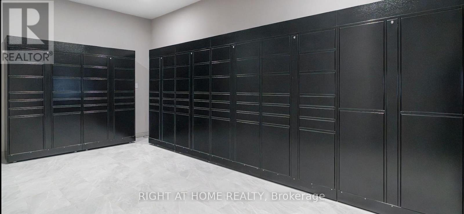 2416 - 1 Quarrington Lane, Toronto, Ontario  M3C 1H7 - Photo 14 - C12727702