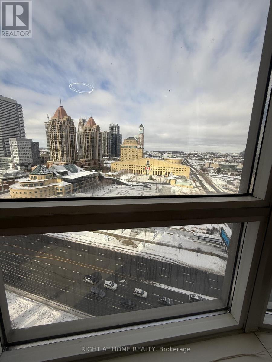 1820 - 3888 Duke Of York Boulevard, Mississauga, Ontario  L5B 4P5 - Photo 14 - W12672206