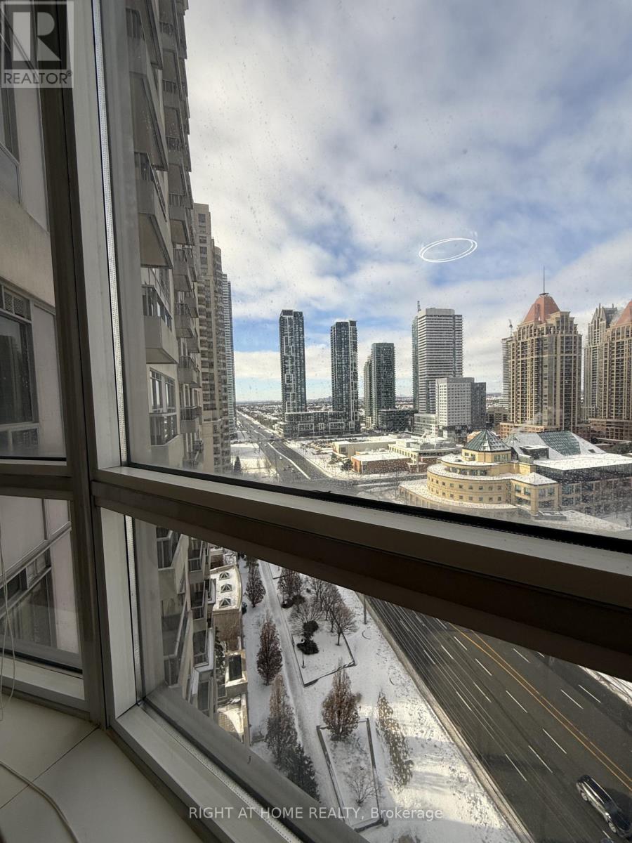 1820 - 3888 Duke Of York Boulevard, Mississauga, Ontario  L5B 4P5 - Photo 13 - W12672206