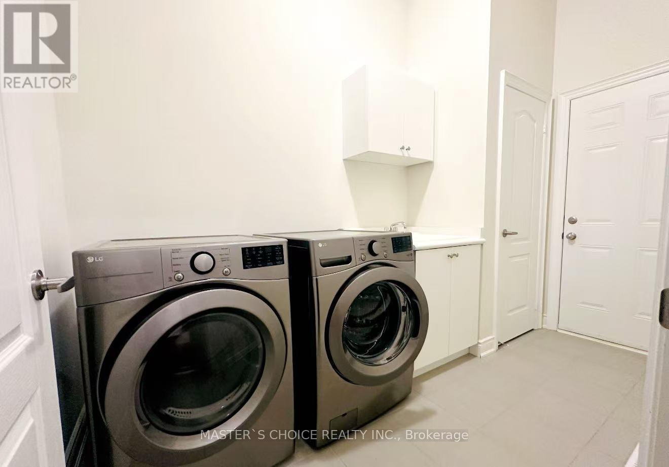 202 Fallharvest Way, Whitchurch-Stouffville, Ontario  L4A 5C2 - Photo 13 - N12727750