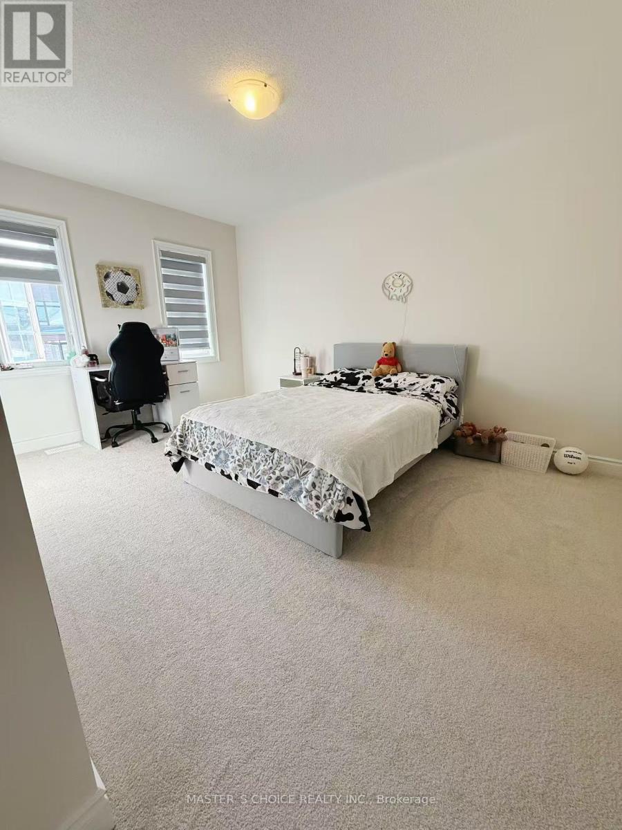 202 Fallharvest Way, Whitchurch-Stouffville, Ontario  L4A 5C2 - Photo 21 - N12727750