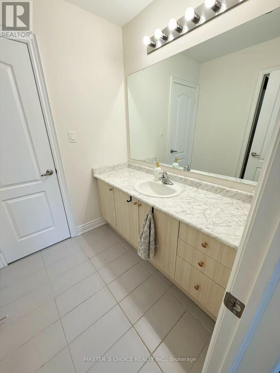 202 Fallharvest Way, Whitchurch-Stouffville, Ontario  L4A 5C2 - Photo 28 - N12727750