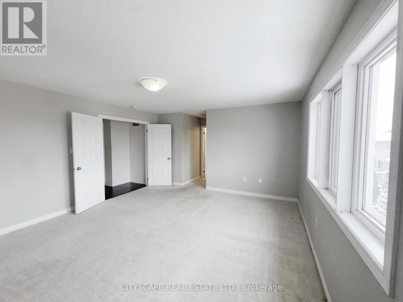 15 Zanetta Crescent, Brampton, Ontario  L6Y 6A3 - Photo 18 - W12727758