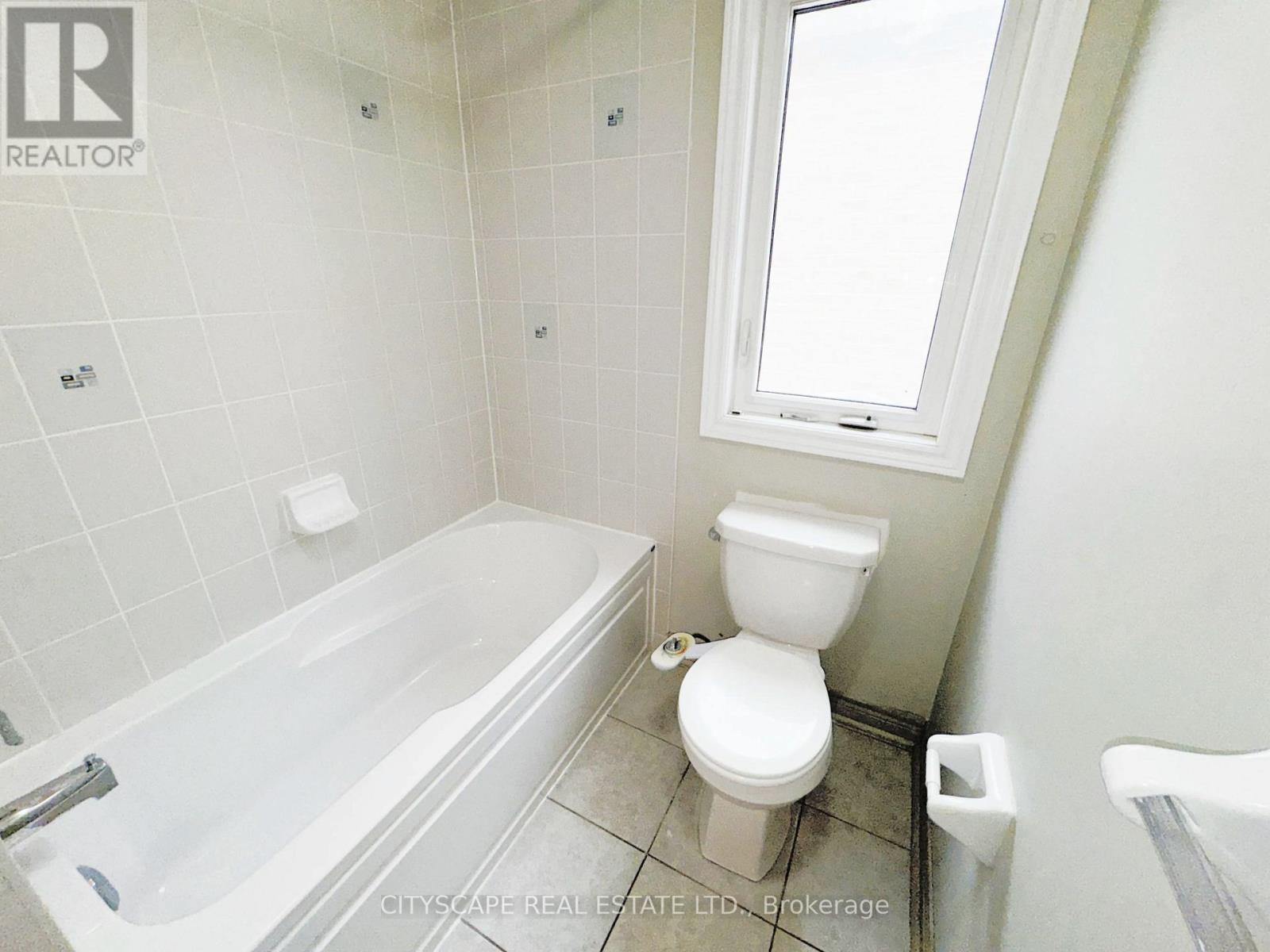 15 Zanetta Crescent, Brampton, Ontario  L6Y 6A3 - Photo 24 - W12727758