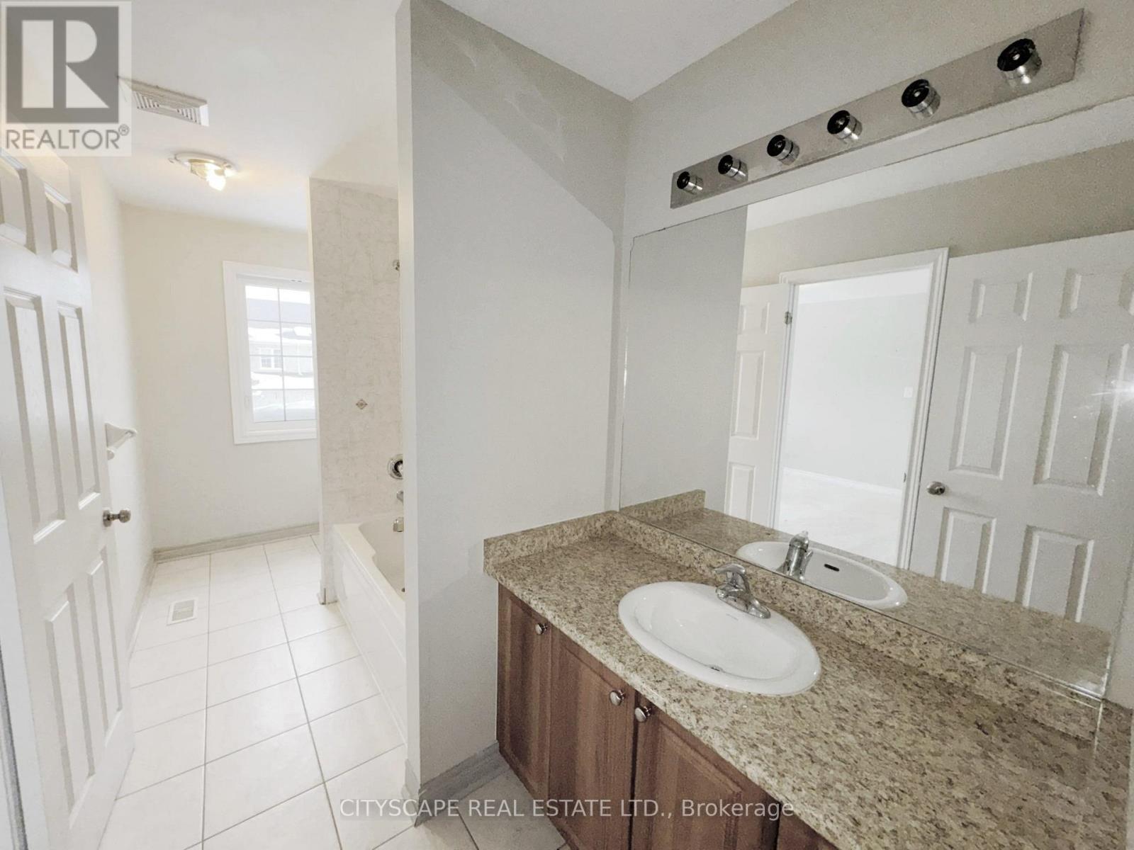 15 Zanetta Crescent, Brampton, Ontario  L6Y 6A3 - Photo 29 - W12727758