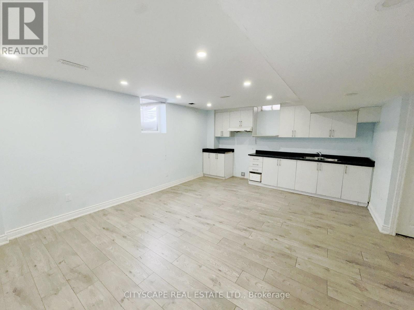 15 Zanetta Crescent, Brampton, Ontario  L6Y 6A3 - Photo 37 - W12727758