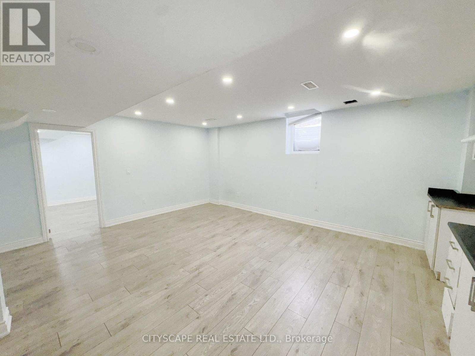 15 Zanetta Crescent, Brampton, Ontario  L6Y 6A3 - Photo 40 - W12727758