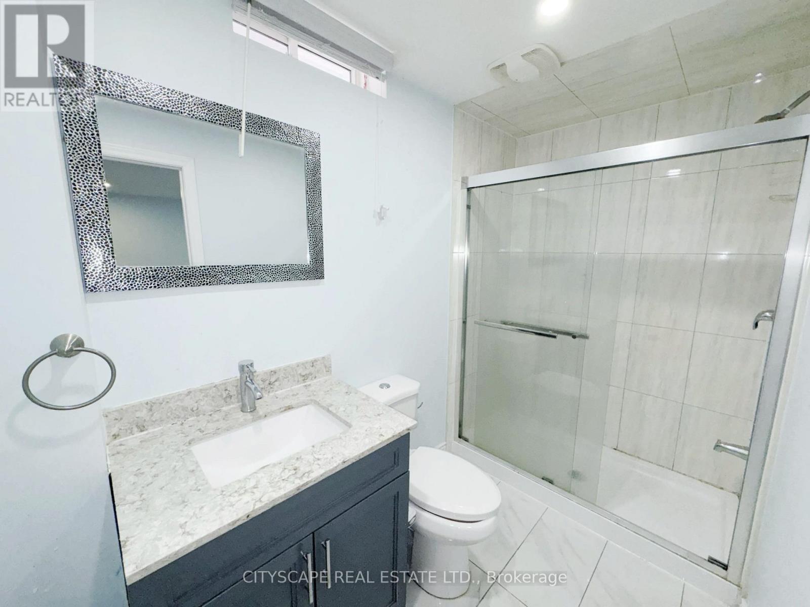 15 Zanetta Crescent, Brampton, Ontario  L6Y 6A3 - Photo 46 - W12727758