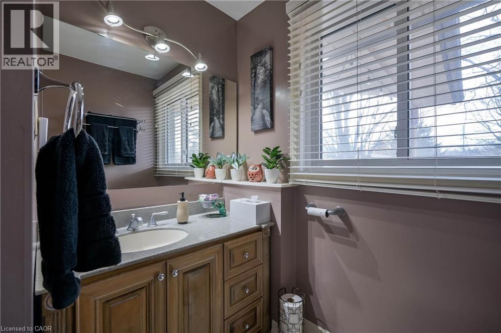 449 Anndale Road, Waterloo, Ontario  N2K 2E3 - Photo 21 - 40782526