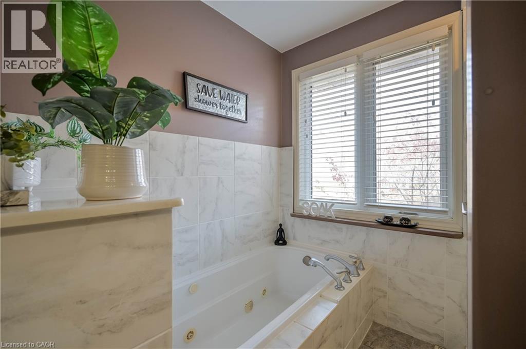 449 Anndale Road, Waterloo, Ontario  N2K 2E3 - Photo 25 - 40782526