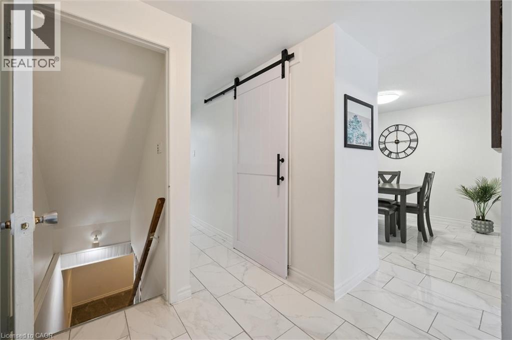 11 Ingleside Drive, Kitchener, Ontario  N2M 2G7 - Photo 17 - 40798399