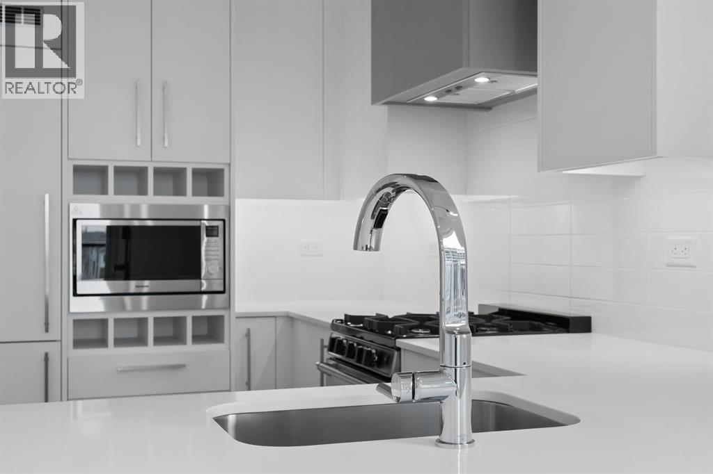 402, 8370 Broadcast Avenue Sw, Calgary, Alberta  T3H 6L3 - Photo 9 - A2273324