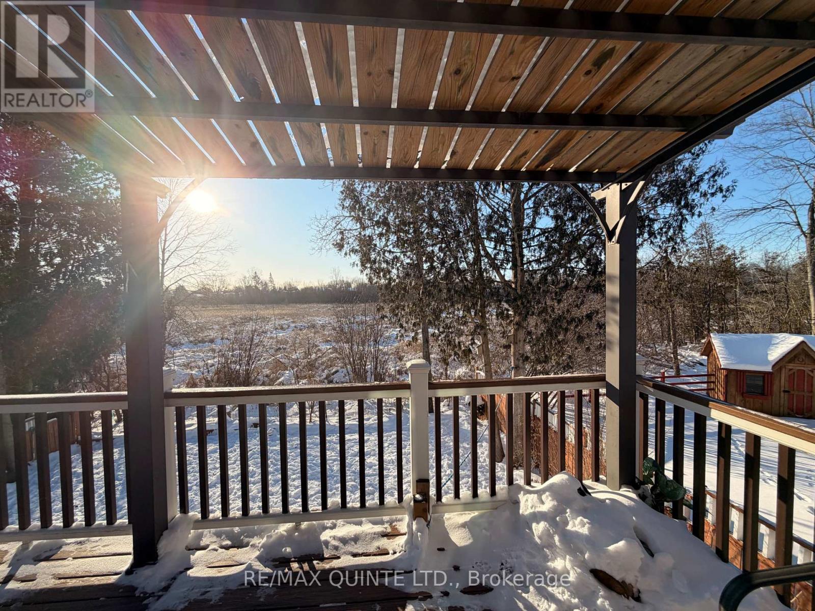 73 Oak Ridge Boulevard, Belleville, Ontario  K8N 5W3 - Photo 3 - X12727776