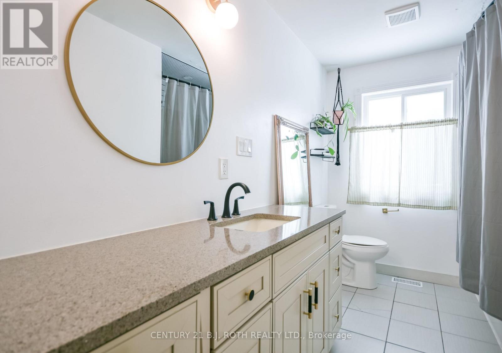 6 Glenview Avenue, Springwater, Ontario  L0L 1P0 - Photo 26 - S12702224