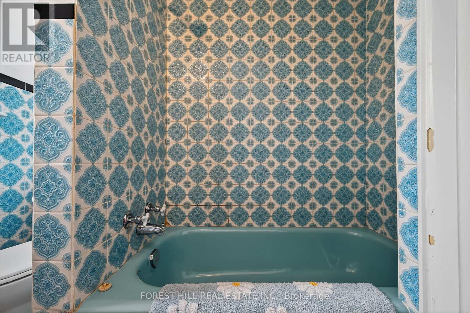 11 Heydon Park Road, Toronto, Ontario  M6J 2C7 - Photo 24 - C12727766