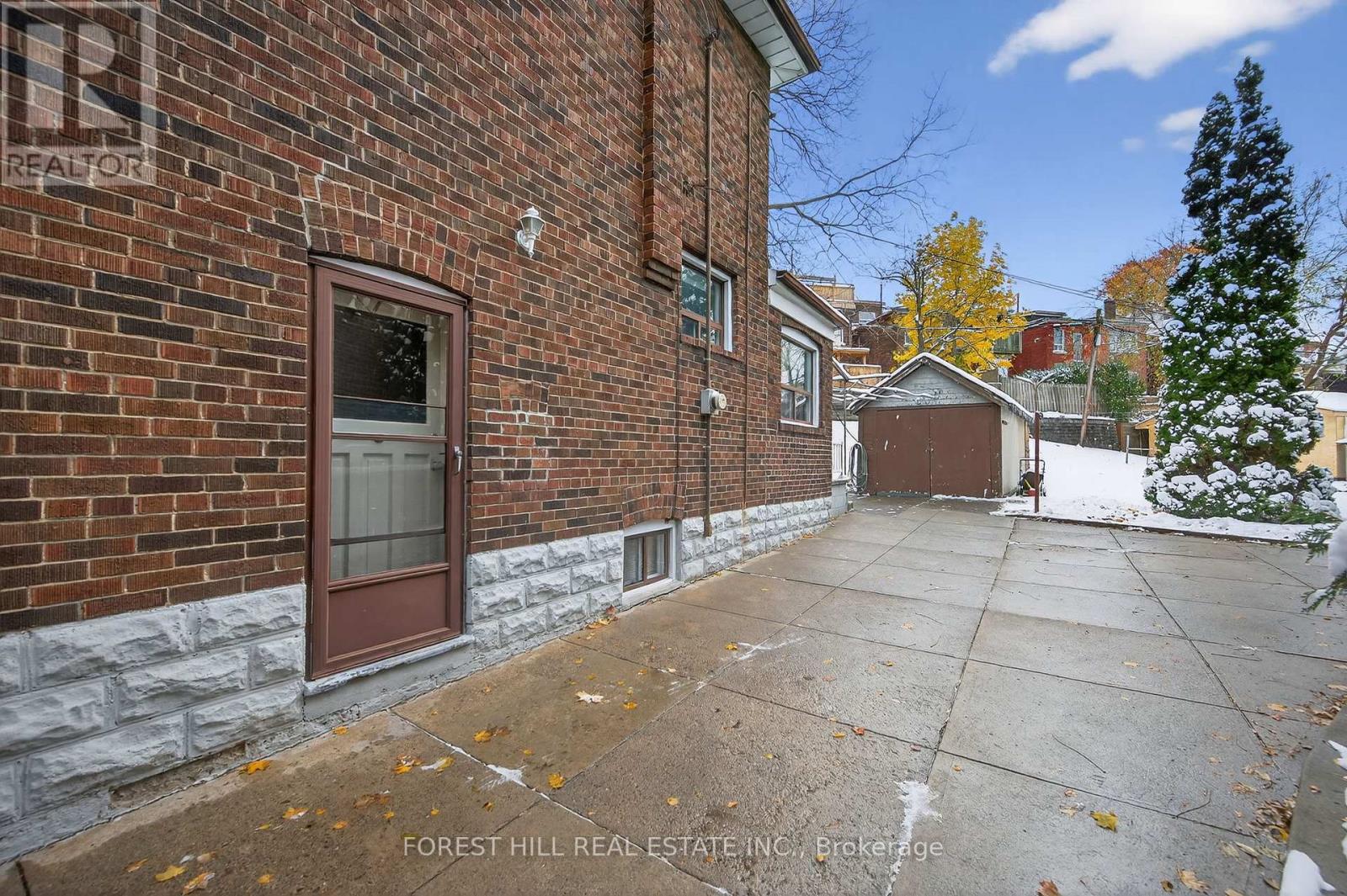 11 Heydon Park Road, Toronto, Ontario  M6J 2C7 - Photo 42 - C12727766