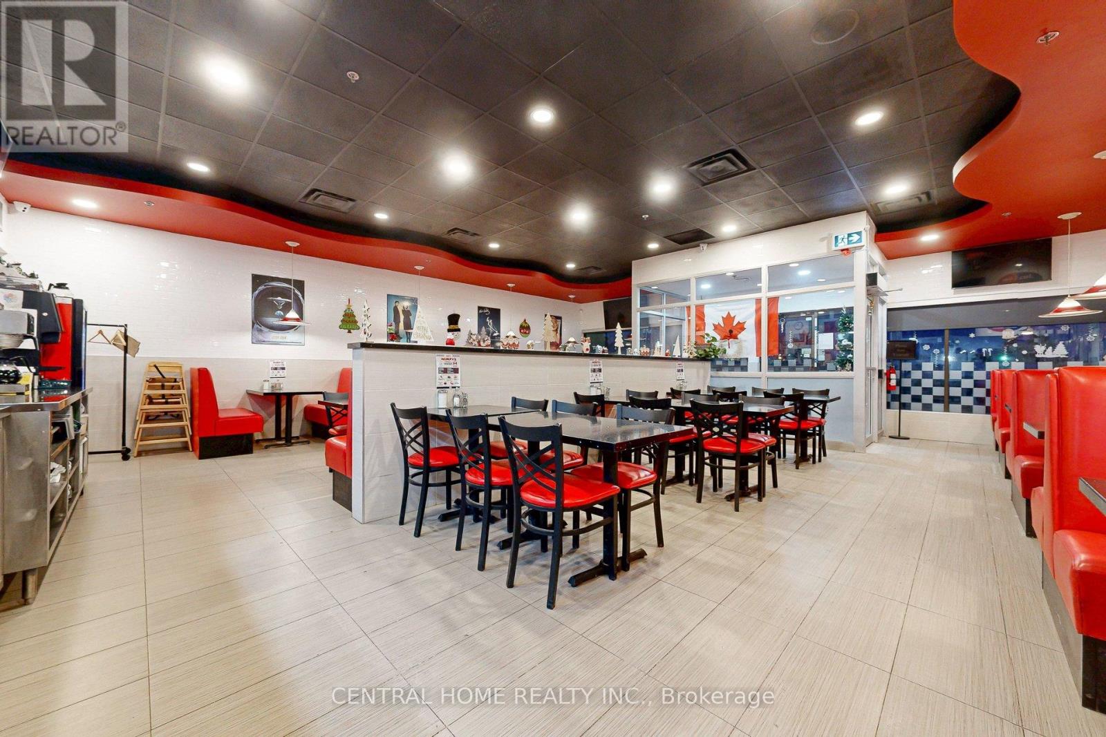 4 Banff Road, Uxbridge, Ontario  L9P 1S9 - Photo 6 - N12559916