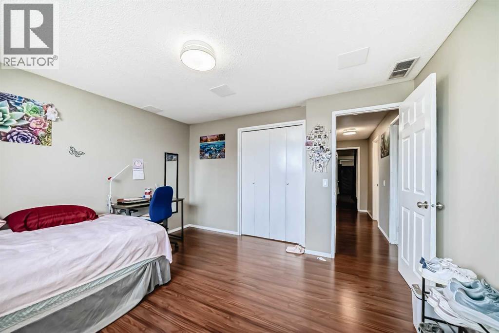 133 & 135 Huntford Close Ne, Calgary, Alberta  T2K 3Y7 - Photo 19 - A2261915