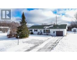 26 MAPLE GOLF CRESCENT, northern bruce peninsula, Ontario