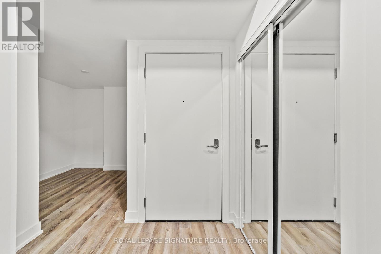 501 - 9 Clegg Road, Markham, Ontario  L6G 0H3 - Photo 3 - N12441264