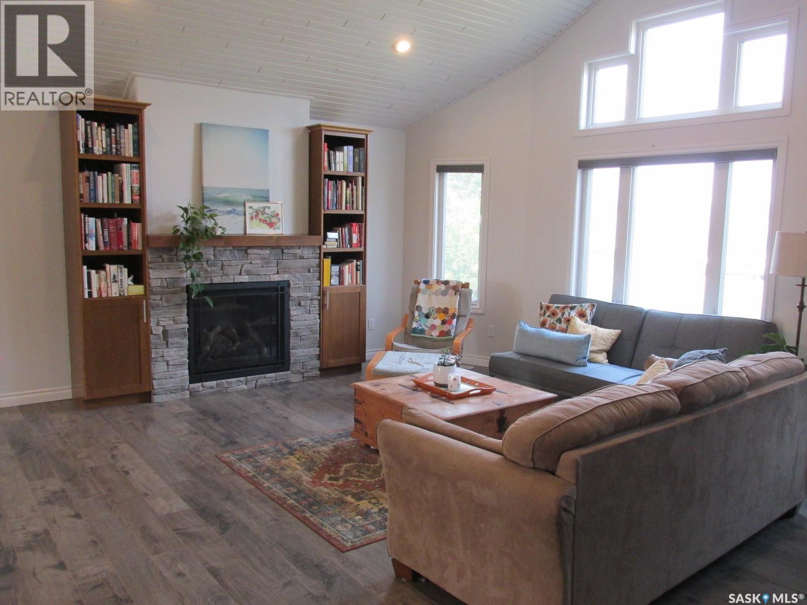 660 Park Road, Zenon Park, Saskatchewan  S0E 1W0 - Photo 15 - SK009503